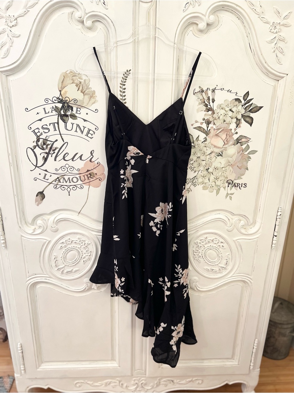 Lulu's Black Asymmetrical Slip Dress Blush Floral Print Size S NWT - Picture 5 of 10
